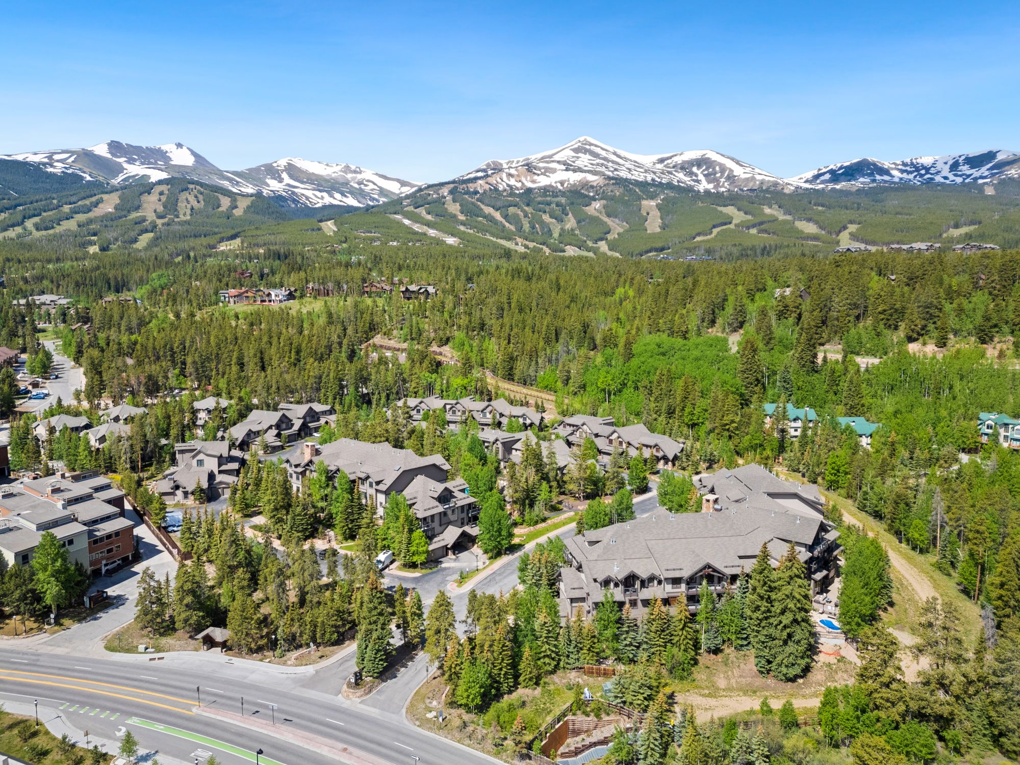 020-50_Mountain_Thunder_1402.jpg